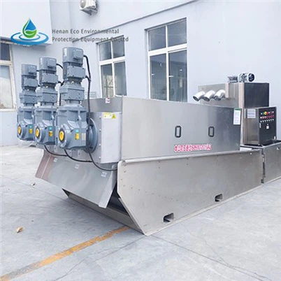 Déshydrateur à presse à vis pour les eaux usées